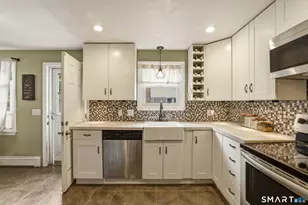 91 Berkeley Rd, Middletown, CT 06457 - Photo 10