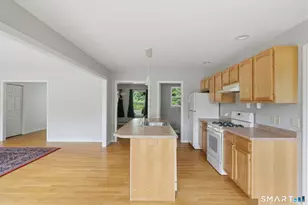 50 Hoskins Rd, Bloomfield, CT 06002 - Photo 20