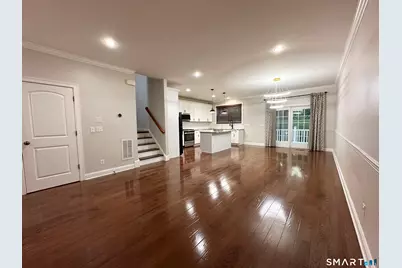 50 Lawrence Avenue #50, Danbury, CT 06810 - Photo 6