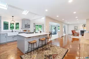 216 Bluff View Dr, Guilford, CT 06437 - Photo 6