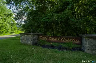 216 Bluff View Dr, Guilford, CT 06437 - Photo 2