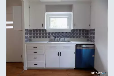 68 Milwaukee Avenue, Bethel, CT 06801 - Photo 6