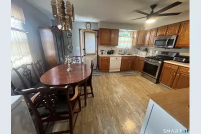 153 Shell Street, Bridgeport, CT 06605 - Photo 6