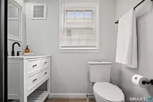 149 E Main St, Clinton, CT 06413 - Photo 10