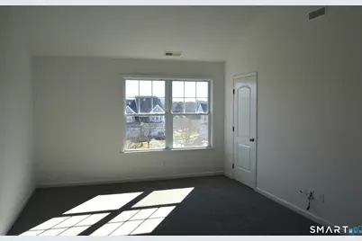 19 Sampson Terrace #19, Danbury, CT 06810 - Photo 12