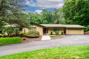 36 Bunker Hill Dr, Trumbull, CT 06611 - Photo 1