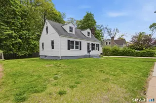 65 Broad St, Manchester, CT 06042 - Photo 2