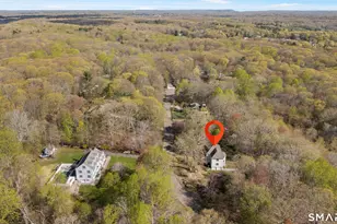 2 Greenwood Ln, Guilford, CT 06437 - Photo 4