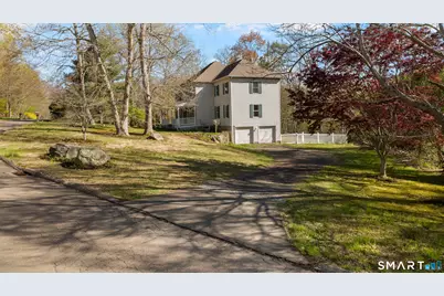 2 Greenwood Lane, Guilford, CT 06437 - Photo 2