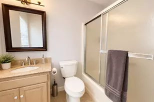 38 Dibble Hollow Ln, Windsor Locks, CT 06096 - Photo 12