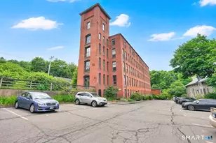 16 Vernon Ave, Vernon, CT 06066 - Photo 4