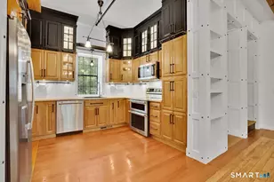 16 Vernon Ave, Vernon, CT 06066 - Photo 6