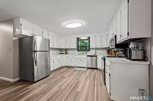 14 Jerome Ave, Burlington, CT 06013 - Photo 8