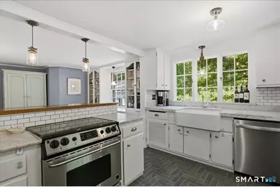 247 Chestnut Hill Road, Stamford, CT 06903 - Photo 10