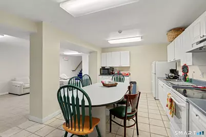 825 Grand Avenue, New Haven, CT 06511 - Photo 20