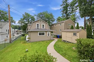 36 Wheeler Dr, Enfield, CT 06082 - Photo 4