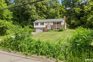 505 Horton Hill Rd, Naugatuck, CT 06770 - Photo 4