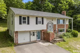 505 Horton Hill Rd, Naugatuck, CT 06770 - Photo 2