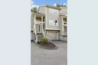 11 Boulevard Drive #10-45, Danbury, CT 06810 - Photo 1