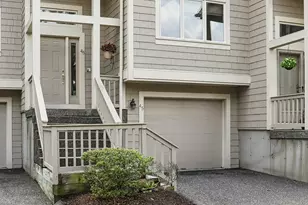 11 Boulevard Dr, Danbury, CT 06810 - Photo 1