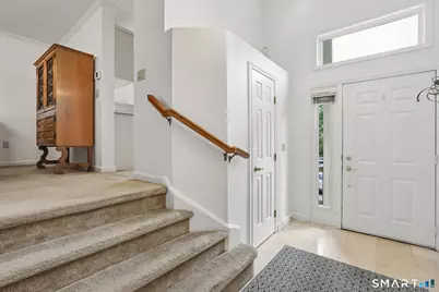 11 Boulevard Drive #10-45, Danbury, CT 06810 - Photo 4