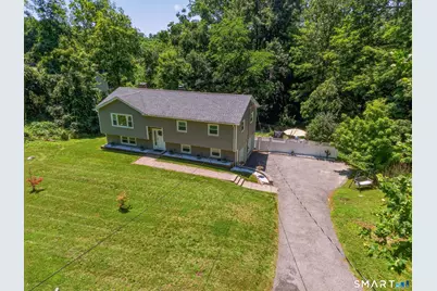 10 Albion Road, New Fairfield, CT 06812 - Photo 2
