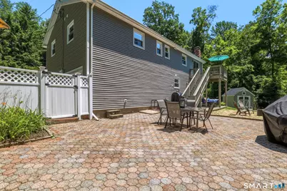 10 Albion Road, New Fairfield, CT 06812 - Photo 8