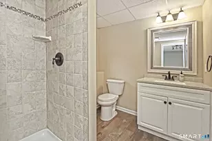 2 Cordone Cir, West Haven, CT 06516 - Photo 30
