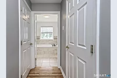 2 Cordone Circle, West Haven, CT 06516 - Photo 14