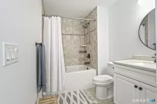 2 Cordone Cir, West Haven, CT 06516 - Photo 20