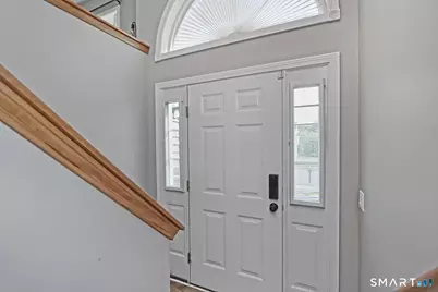 2 Cordone Circle, West Haven, CT 06516 - Photo 2