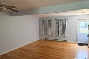 4 Founders Village, Clinton, CT 06413 - Photo 2
