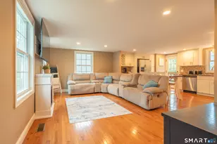 17 Edgewood St, Cromwell, CT 06416 - Photo 2