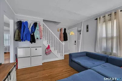 110 Hawthorne Street, Manchester, CT 06042 - Photo 4