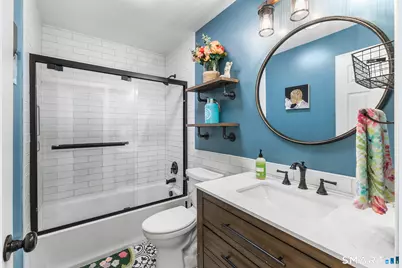 70 Vivian Street, Waterford, CT 06385 - Photo 12