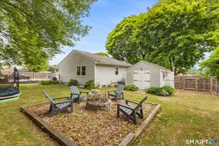 70 Vivian St, Waterford, CT 06385 - Photo 32