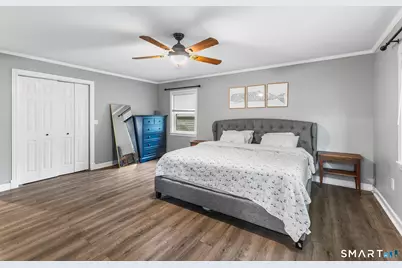 70 Vivian Street, Waterford, CT 06385 - Photo 16