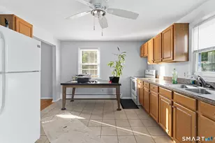 132 Ring Dr, Groton, CT 06340 - Photo 26