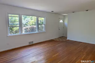 608 Avon Dr, Orange, CT 06477 - Photo 10