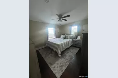 85 Glendale Avenue, Bridgeport, CT 06606 - Photo 20