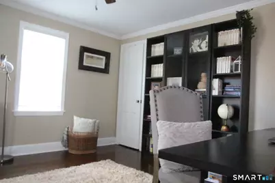 85 Glendale Avenue, Bridgeport, CT 06606 - Photo 24