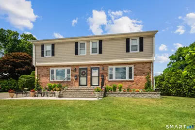 54 Cross Street, New Canaan, CT 06840 - Photo 2