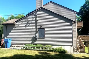 141 Union St, Manchester, CT 06042 - Photo 2