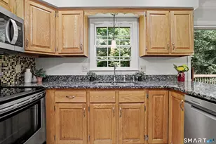 23 Jeremiah Rd, Newtown, CT 06482 - Photo 16