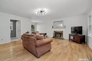 23 Jeremiah Rd, Newtown, CT 06482 - Photo 2