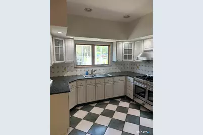 94 New Street #1, Greenwich, CT 06830 - Photo 2