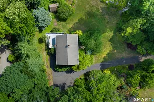 8 Oakledge Cir, Norwalk, CT 06854 - Photo 18