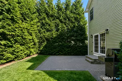 24 Warsaw Street, Fairfield, CT 06825 - Photo 26