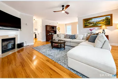 24 Warsaw Street, Fairfield, CT 06825 - Photo 10