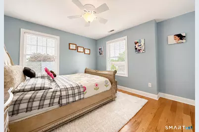24 Warsaw Street, Fairfield, CT 06825 - Photo 16